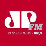 Ouvir a estação Jovem Pan FM Passo Fundo
